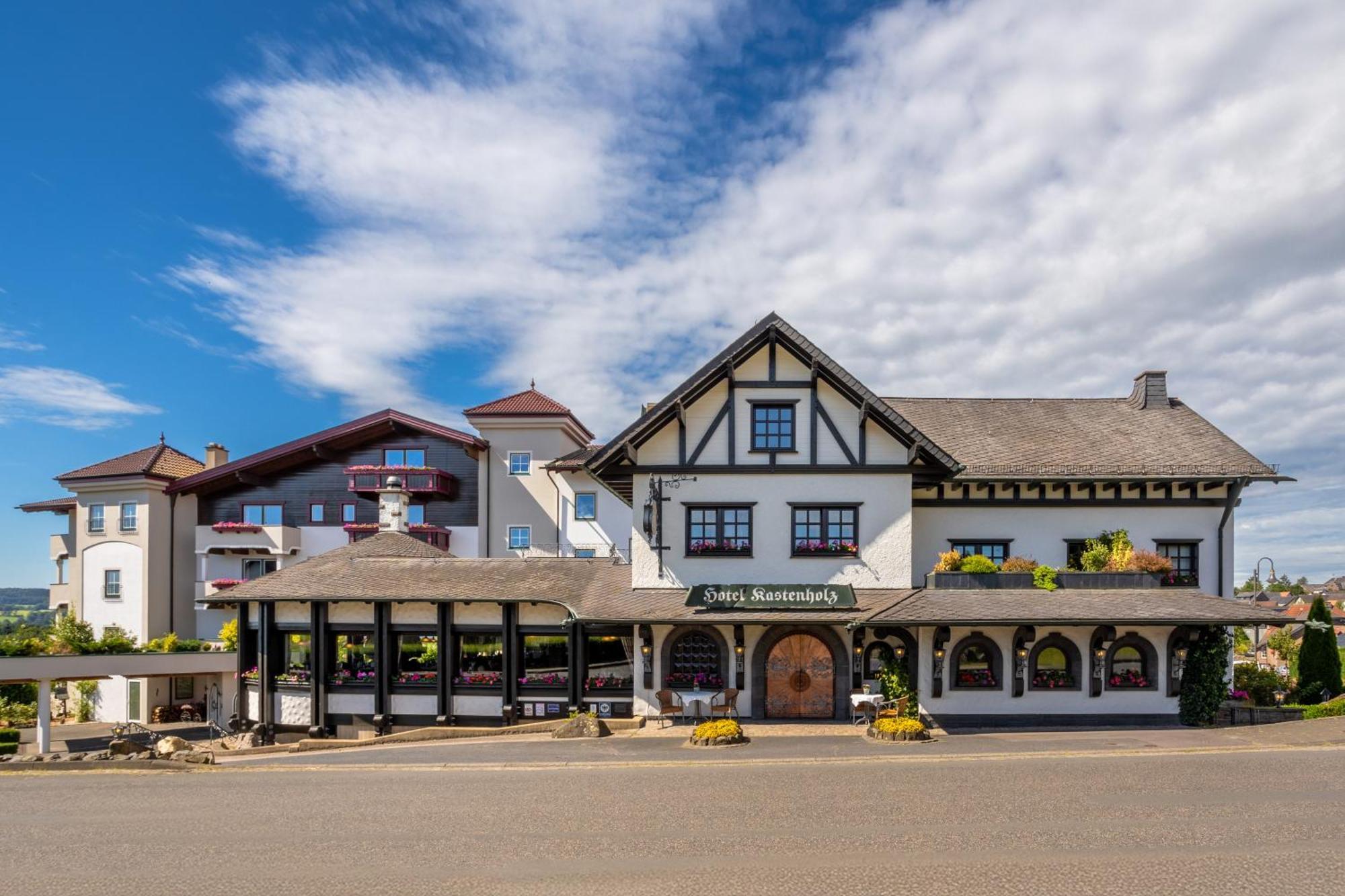 Natur- Und Wohlfuehlhotel Kastenholz Wershofen Bagian luar foto