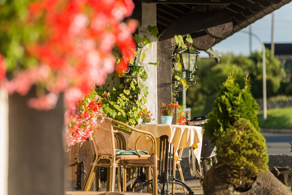 Natur- Und Wohlfuehlhotel Kastenholz Wershofen Bagian luar foto