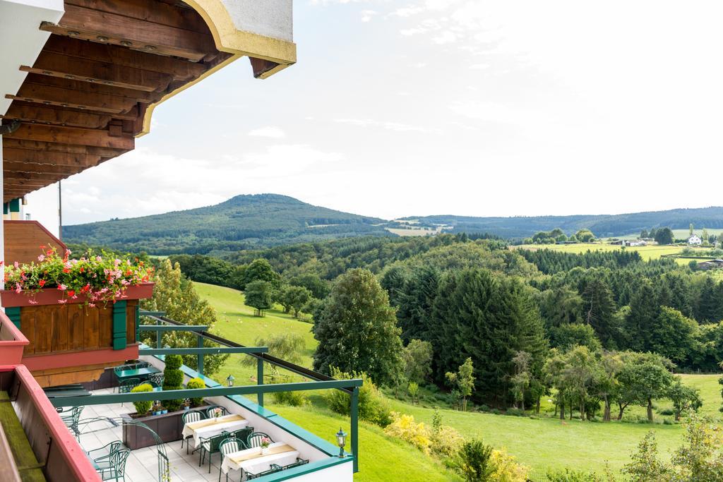 Natur- Und Wohlfuehlhotel Kastenholz Wershofen Bagian luar foto